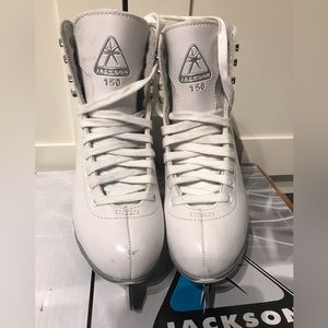 Womens Jackson 150 white ice skates size 5